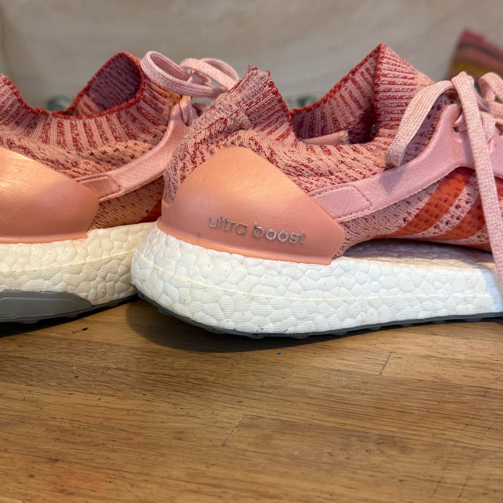 adidas Ultra Boost - Picture 3 of 7